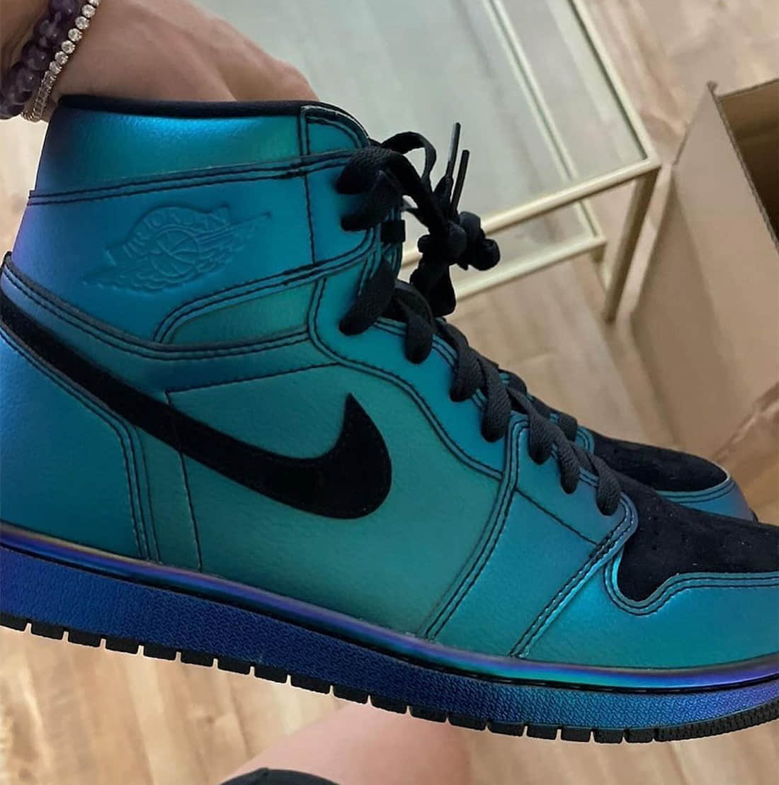 亲友限定变色龙AJ1首度曝光！吸睛效果一绝！