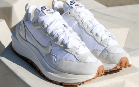 白生胶sacai x Nike Vaporwaffle再发售！可惜不在国内！ 货号：DD1875-100
