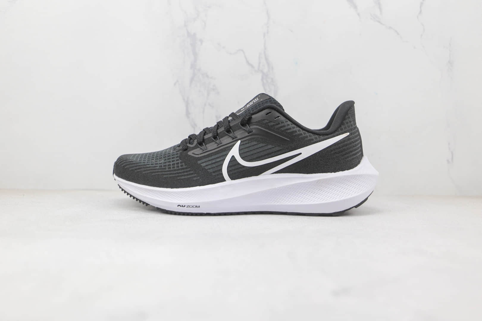 耐克Nike Air Zoom Pegasus 39纯原版本登月39代黑白色针织透气慢跑鞋原楦头纸板打造 货号：DH4072-001