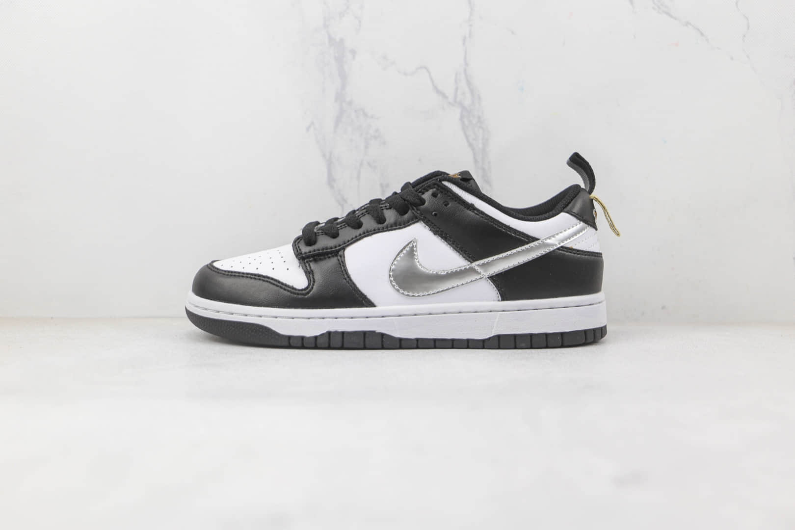 耐克Nike Court Borough Low 2 SE1纯原版本低帮白黑银色学院风格板鞋原楦头纸板打造 货号:DH9764-001