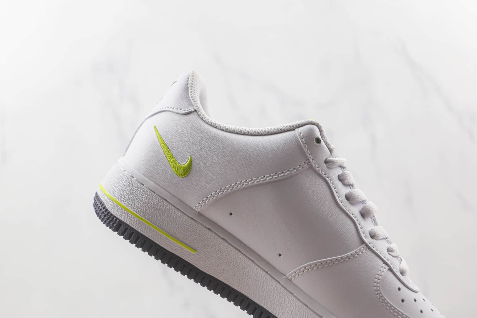 耐克Nike Air Force 1’07 Low纯原版本低帮空军一号多彩勾板鞋内置气垫 货号:BS8871-901