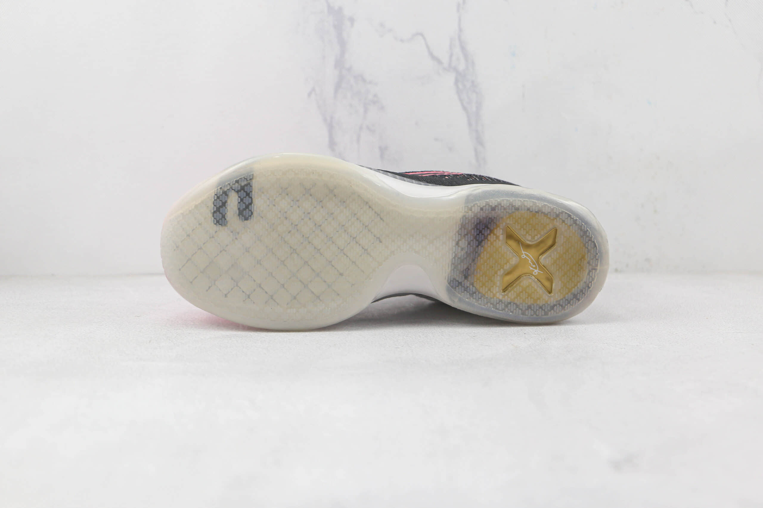 耐克Nike Kobe 10 Mambacuria纯原版本科比10代曼巴刺客鸳鸯配色篮球鞋原楦头纸板打造 货号:747212-010