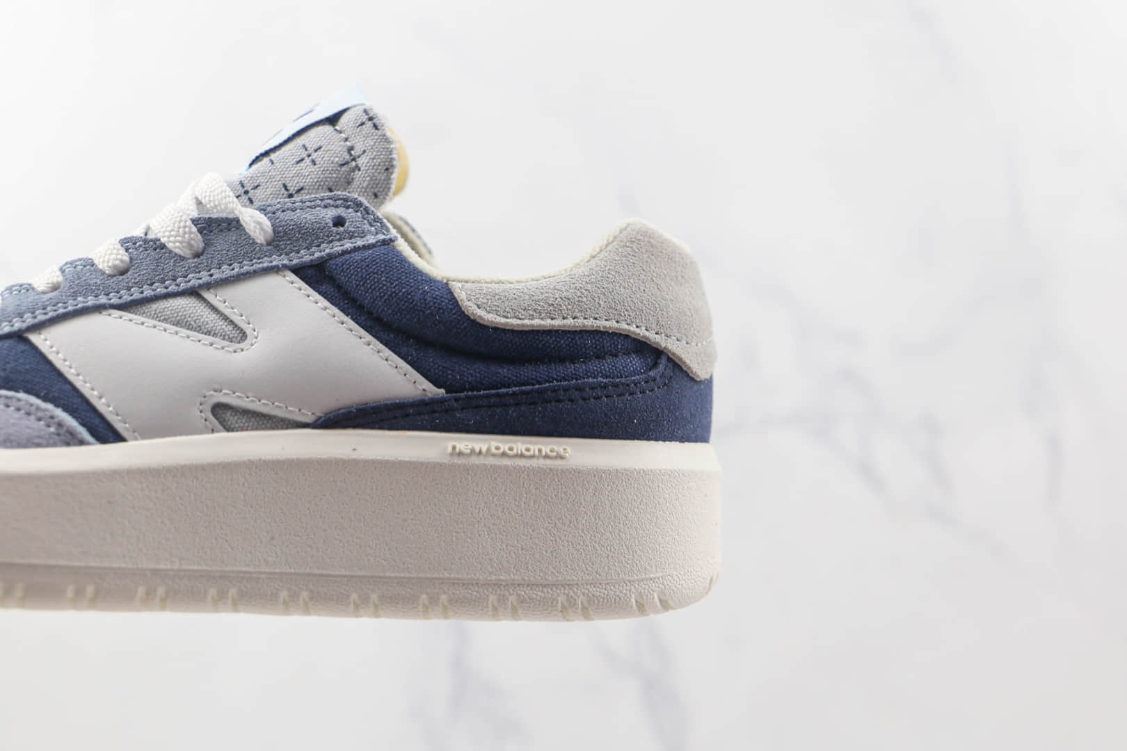 新百伦New Balance CT302纯原版本复古NB302白蓝板鞋原楦头纸板打造 货号：CT302MB