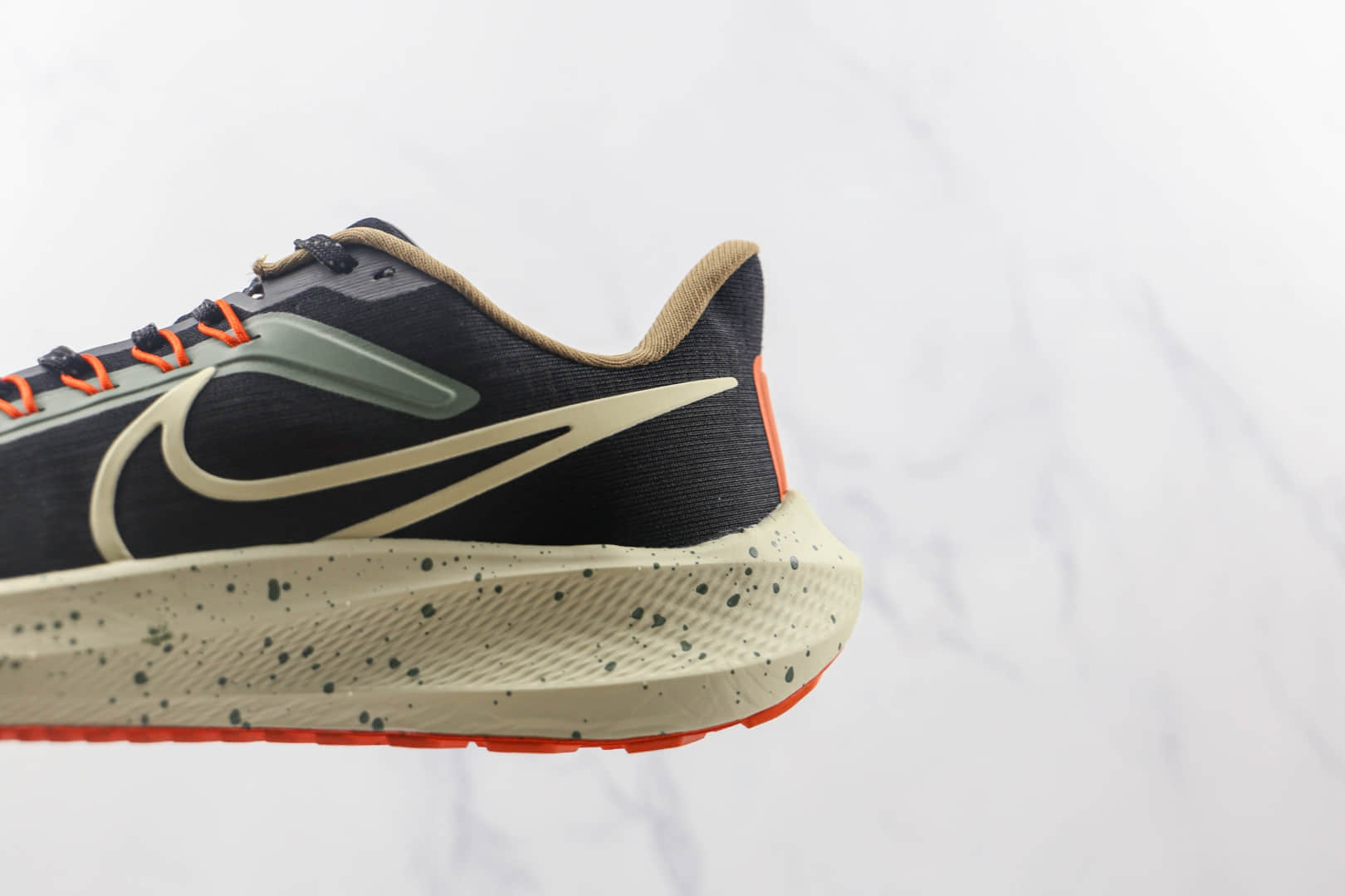 耐克Nike Air Zoom Pegasus 39纯原版本登月39代黑橙色慢跑鞋原楦头纸板打造 货号:DX6039-071