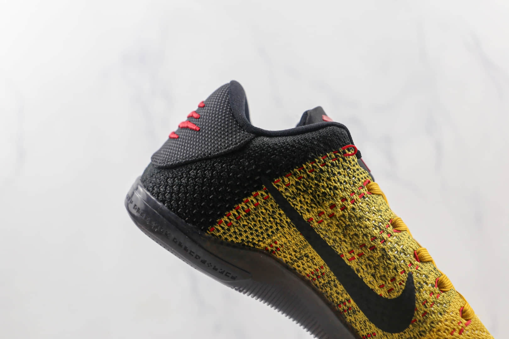耐克Nike Kobe 11 Low Bruce Lee纯原版本科比11代李小龙配色篮球鞋原楦头纸板打造 货号：822675-706
