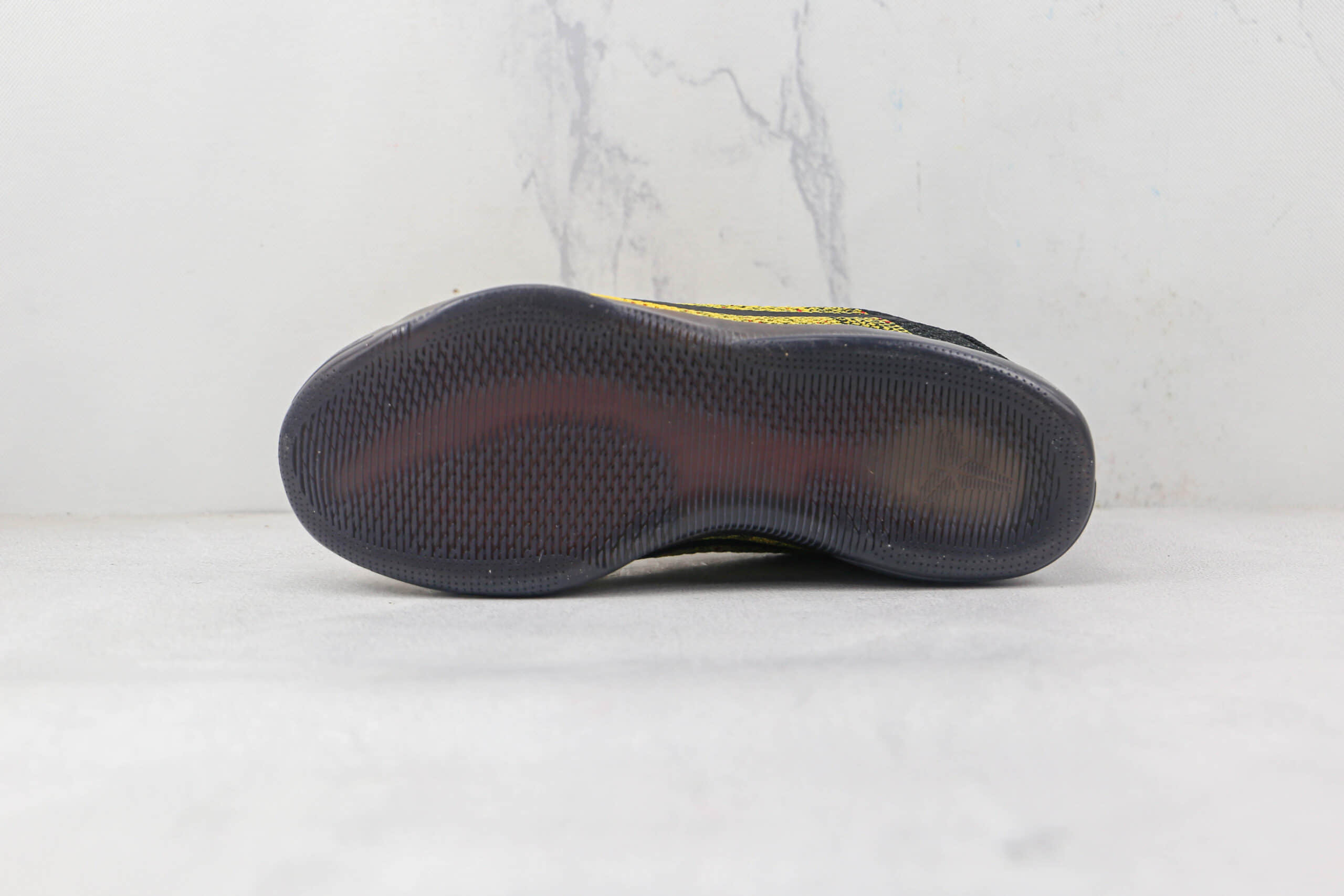 耐克Nike Kobe 11 Low Bruce Lee纯原版本科比11代李小龙配色篮球鞋原楦头纸板打造 货号：822675-706