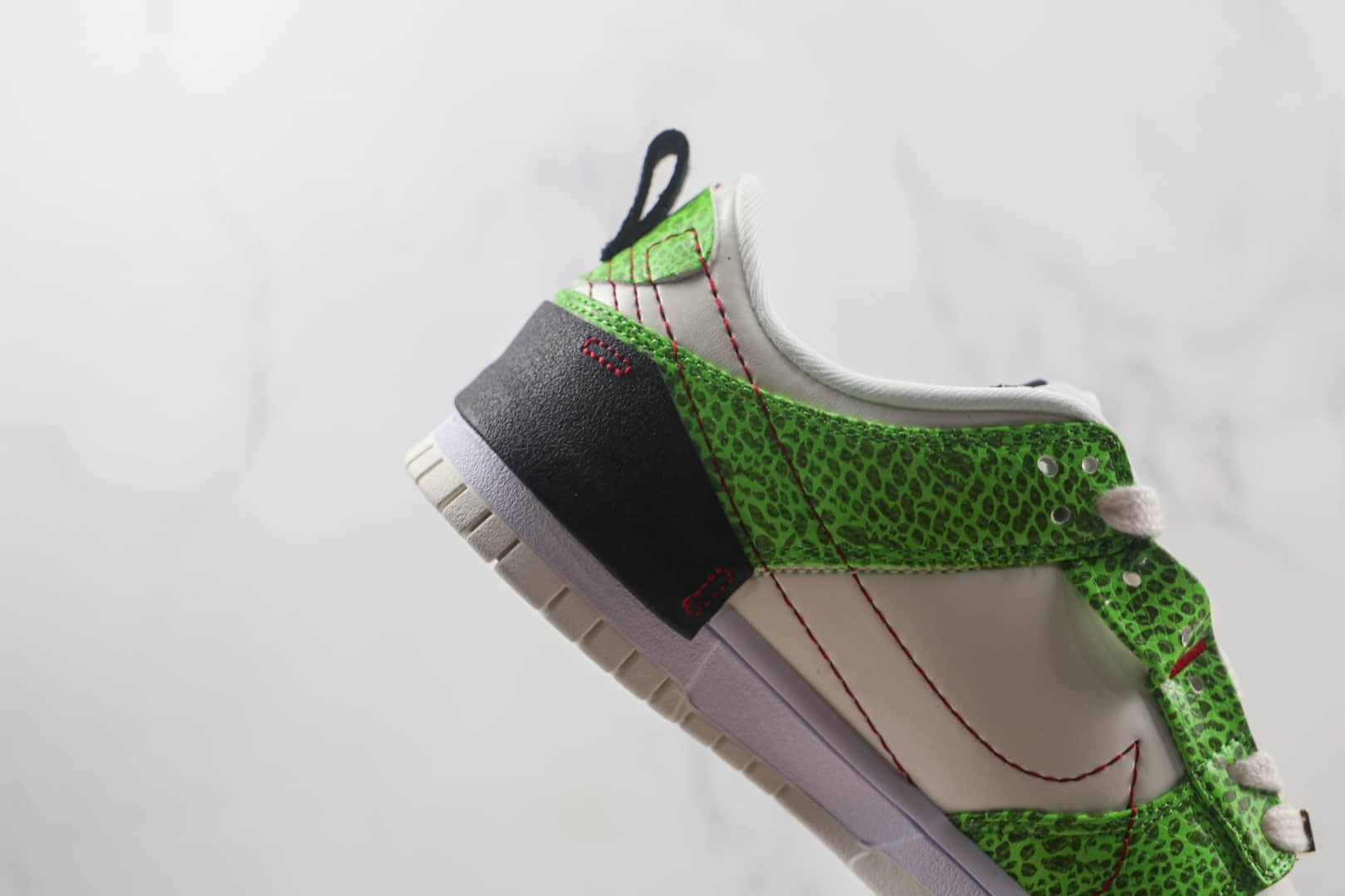 耐克Nike Dunk Low Disrupt 2莆田纯原复刻天花板DUNK Disrupt 2系列黑绿蛇纹板鞋原盒原标 货号：DV1491-101