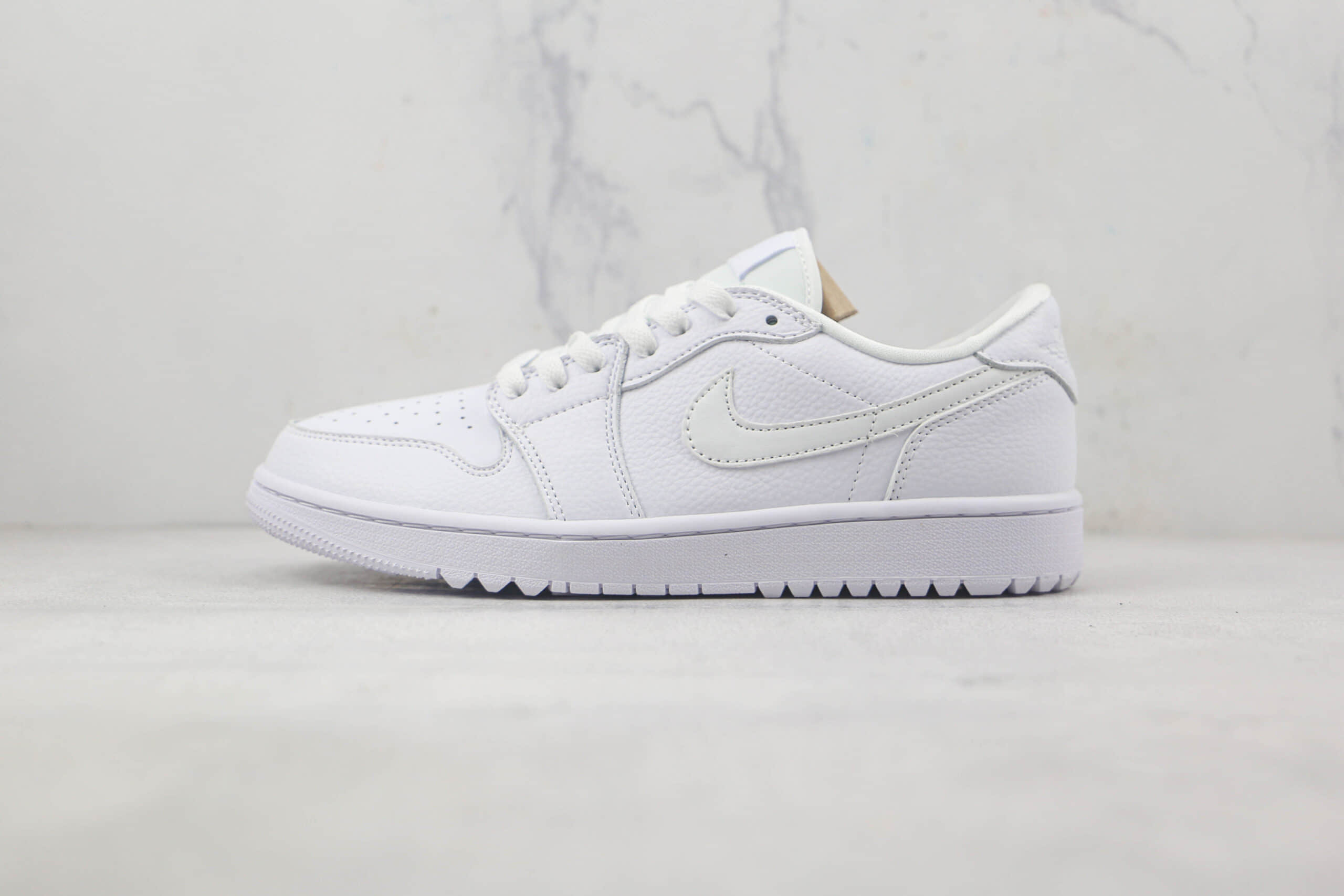 乔丹Air Jordan 1 Low低帮AJ1纯原复刻版本纯白色高尔夫款板鞋原楦头纸板打造 货号:DD9315-101