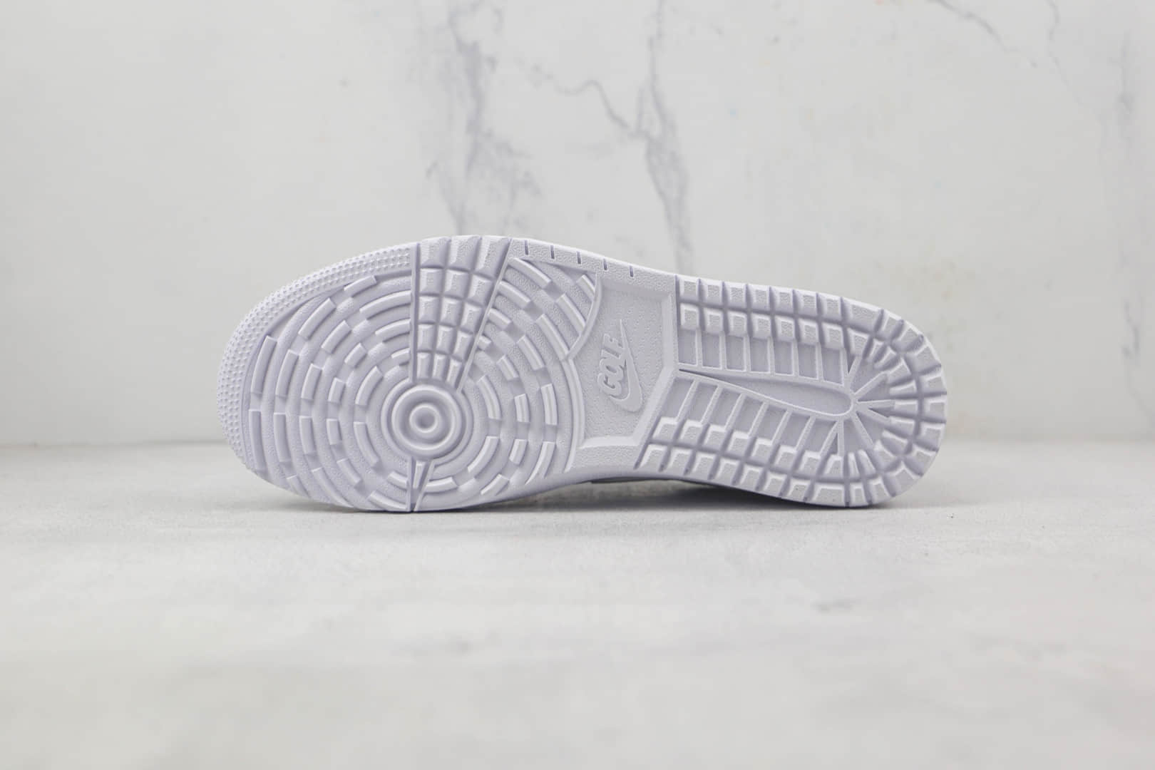 乔丹Air Jordan 1 Low低帮AJ1纯原复刻版本纯白色高尔夫款板鞋原楦头纸板打造 货号:DD9315-101