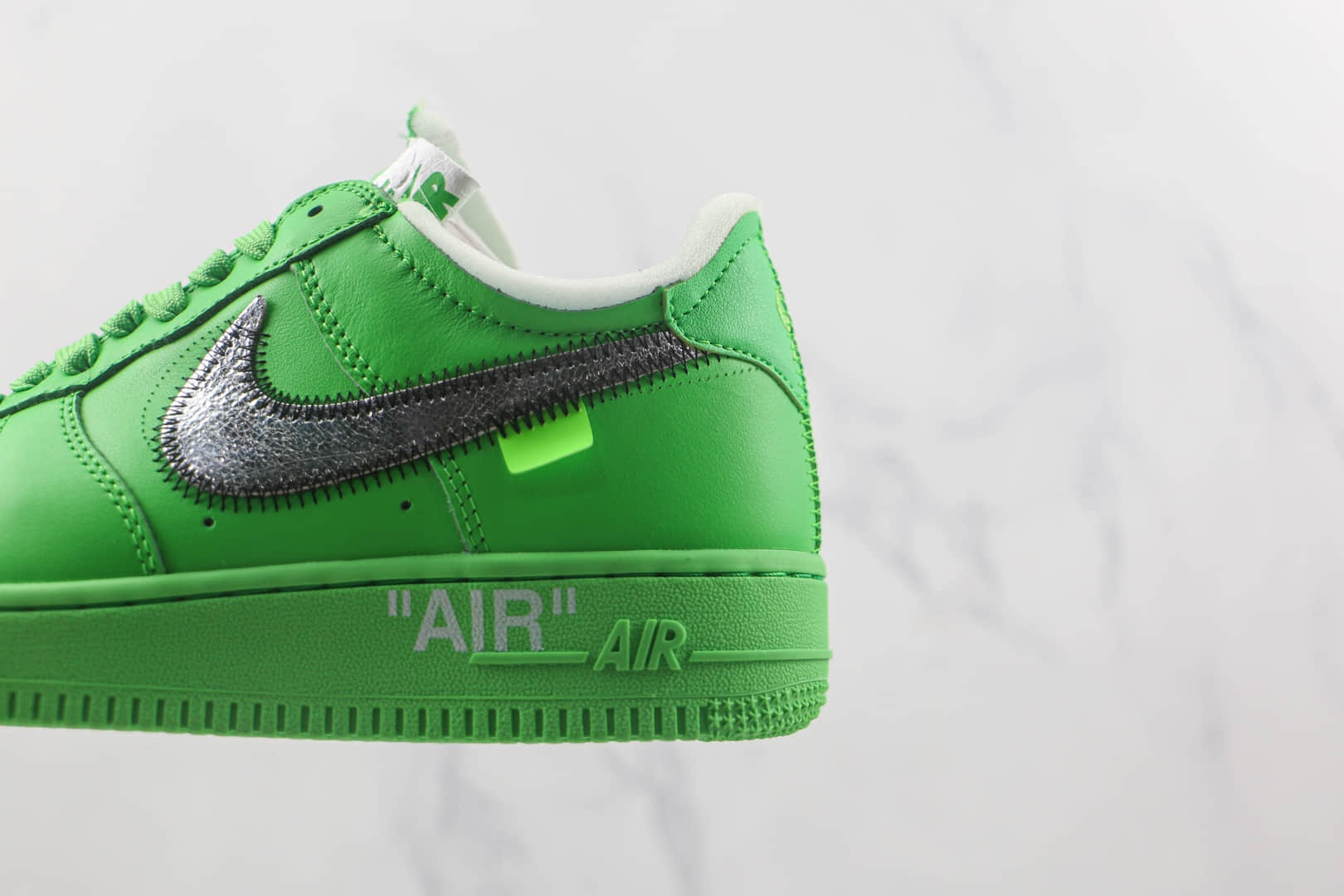 耐克Nike Air Force 1 x OW联名款纯原版本低帮空军一号绿色板鞋原楦头纸板打造 货号：DX1419-300