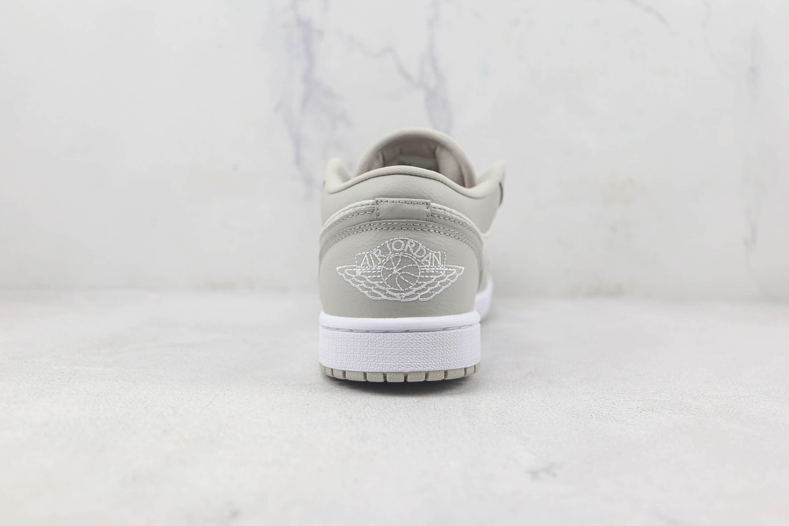 乔丹Air Jordan 1 Low Light Iron Ore莆田天花板AJ1灰白粉色板鞋原楦头纸板打造 货号:DQ6076-001