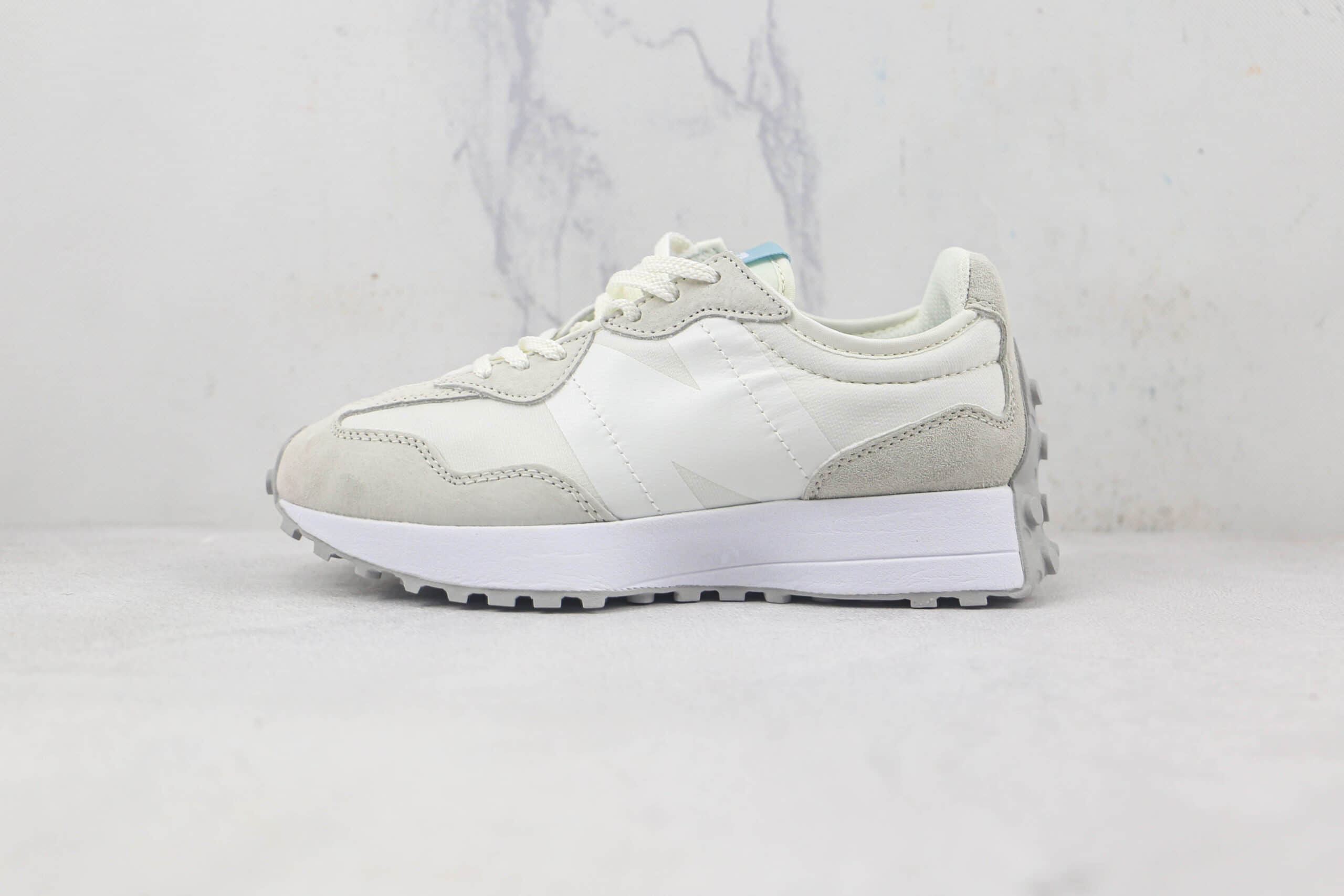 新百伦New Balance 327莆田纯原复刻版本NB327复古慢跑鞋原档案数据开发原盒原标 货号:WS327BV