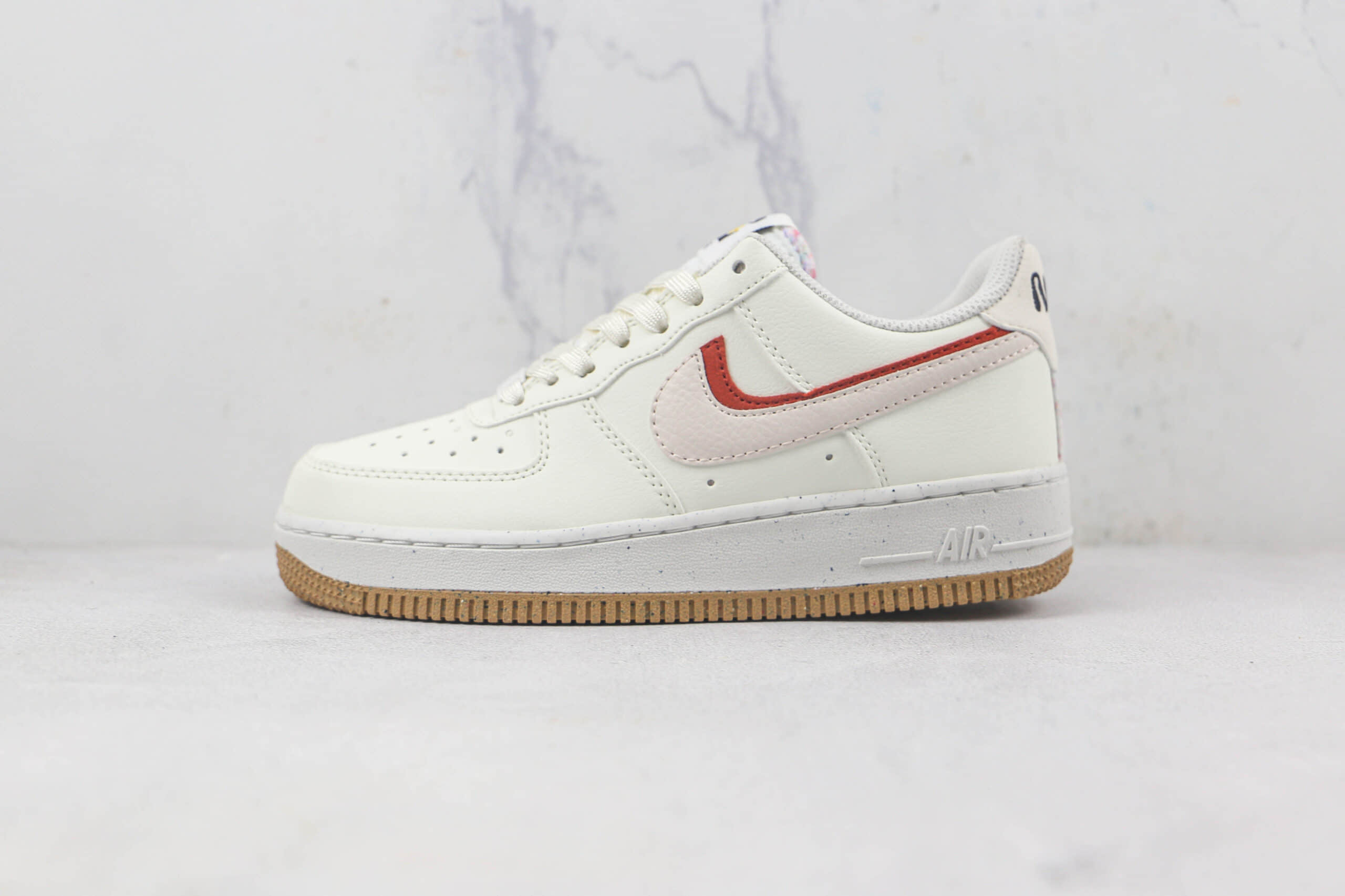 耐克Nike Air Force 1'07 Low莆田纯原复刻版本低帮空军一号板鞋内置气垫原盒原标 货号:DX6065-101