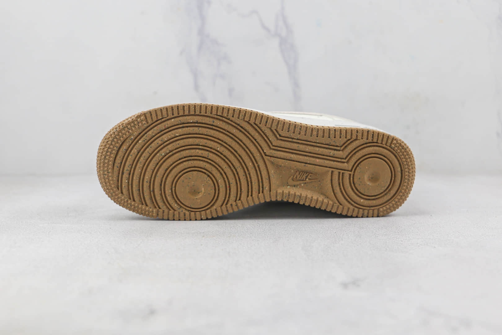 耐克Nike Air Force 1'07 Low莆田纯原复刻版本低帮空军一号板鞋内置气垫原盒原标 货号:DX6065-101