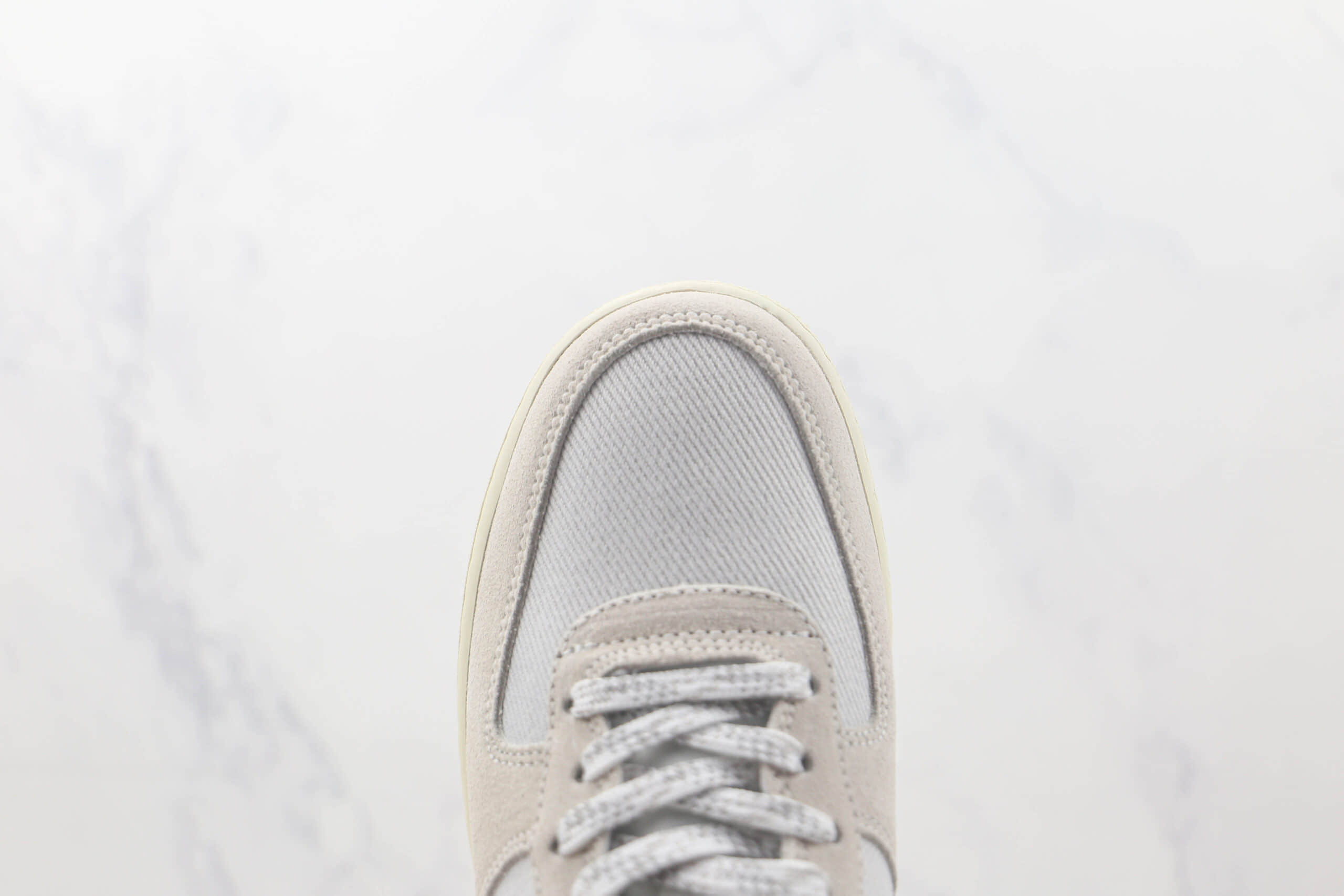 耐克Nike Air Force 1 Low 07莆田纯原复刻版本低帮灰银色空军一号板鞋内置气垫原盒原标 货号:DO9801-100