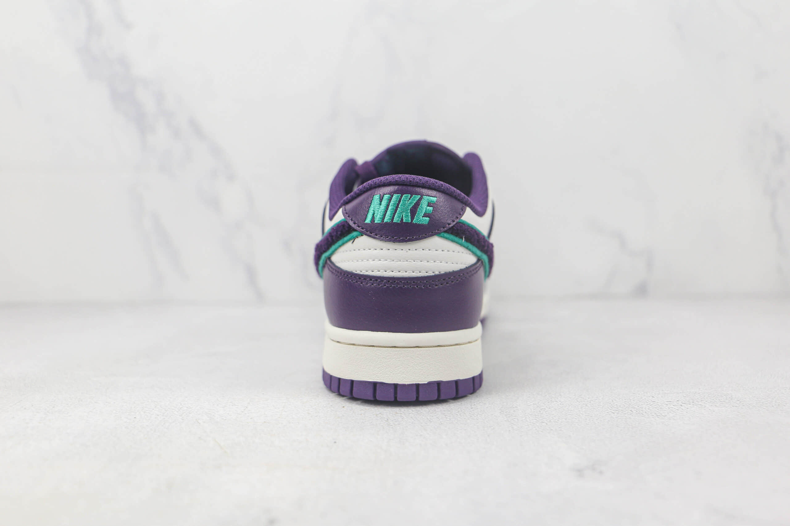 耐克Nike SB Dunk Low Chenille Swoosh莆田天花板低帮sb dunk雪尼尔白紫色板鞋原鞋开模 货号:DQ7683-100