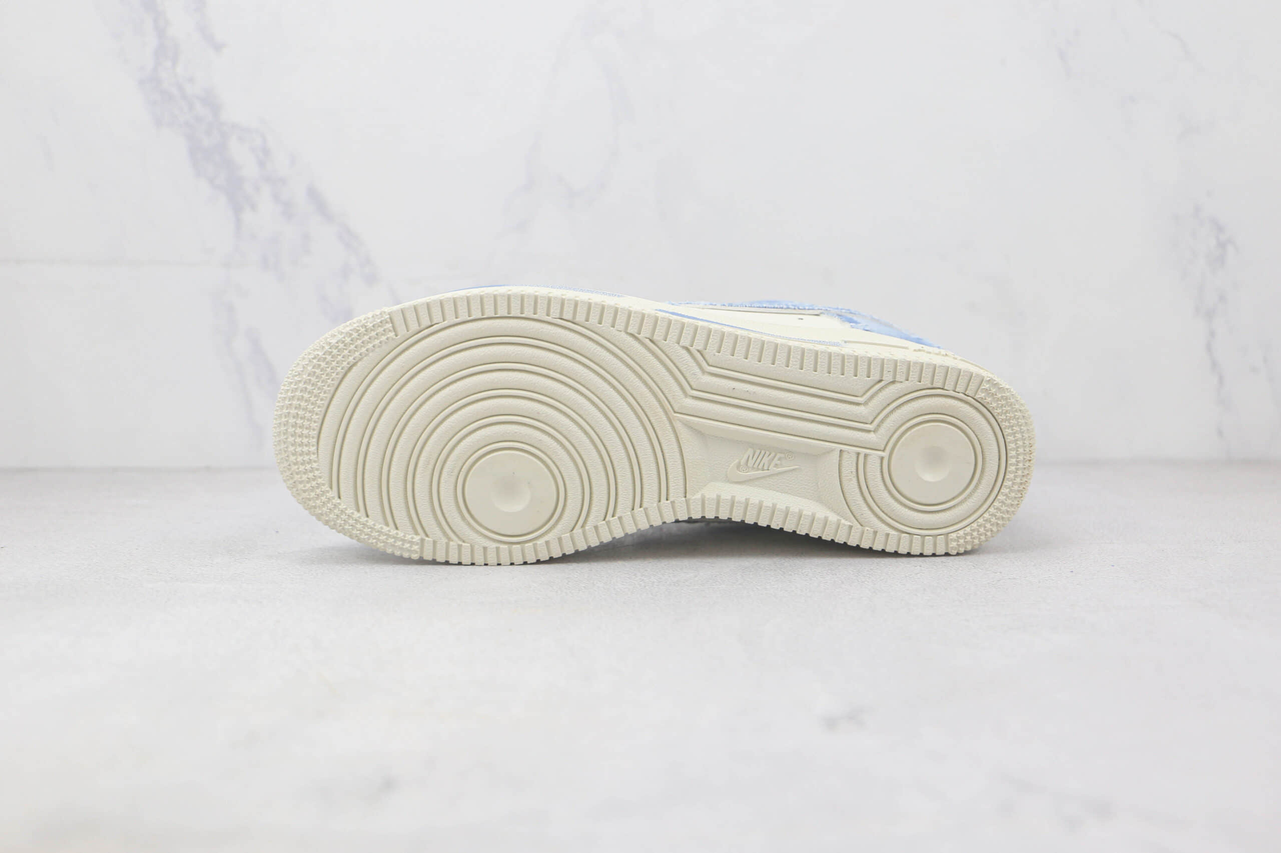 耐克Nike Air Force 1 Low Broken silk莆田纯原复刻版本低帮空军一号破洞丝牛仔蓝配色板鞋内置气垫 货号：CW1888-611