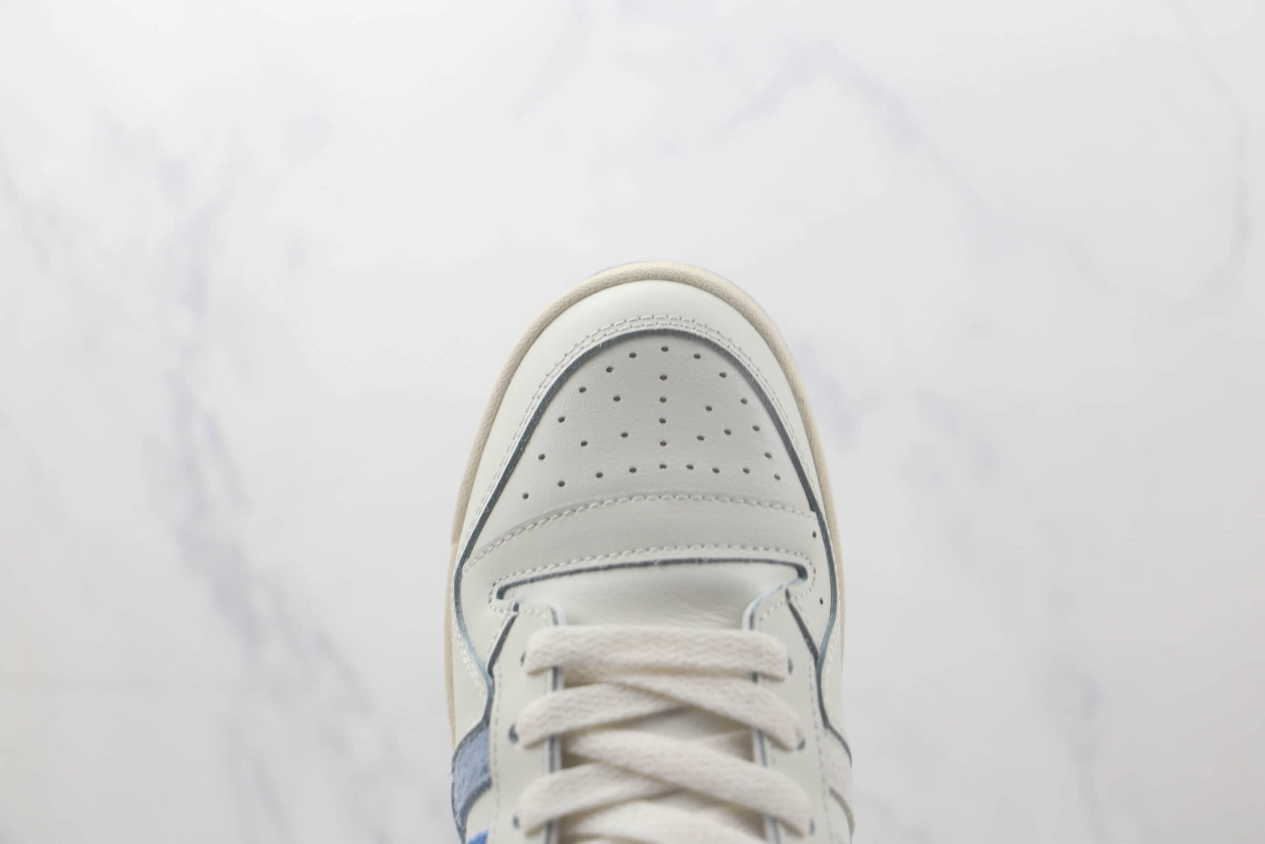 阿迪达斯adidas originals Forum 84 low纯原版本魔术贴款Forum84白蓝三色logo休闲板鞋 阿迪达斯低帮Forum84复古板鞋 货号:GW4333