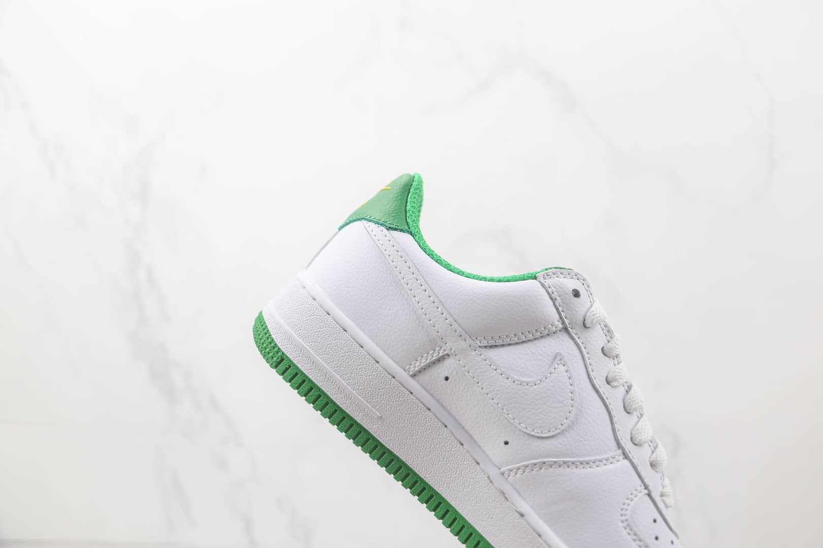 耐克Nike Air Force 1 Low 07纯原版本低帮空军一号白绿色板鞋 耐克空军一号定制款 货号:DX1158-100