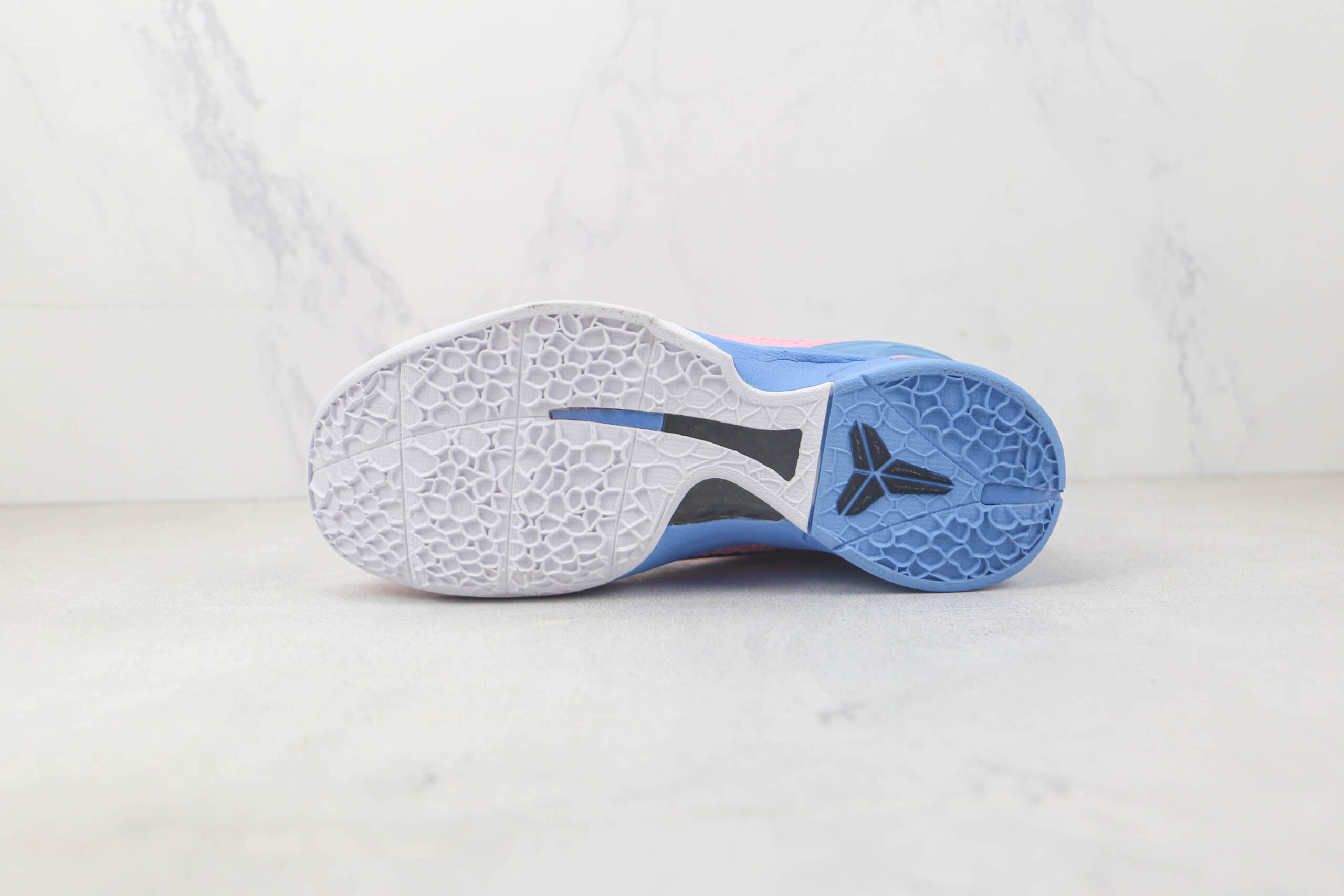 耐克Nike Zoom Kobe VI纯原版本科比6代粉蓝色实战篮球鞋 科比6代碳板篮球鞋 货号:CW2190-601