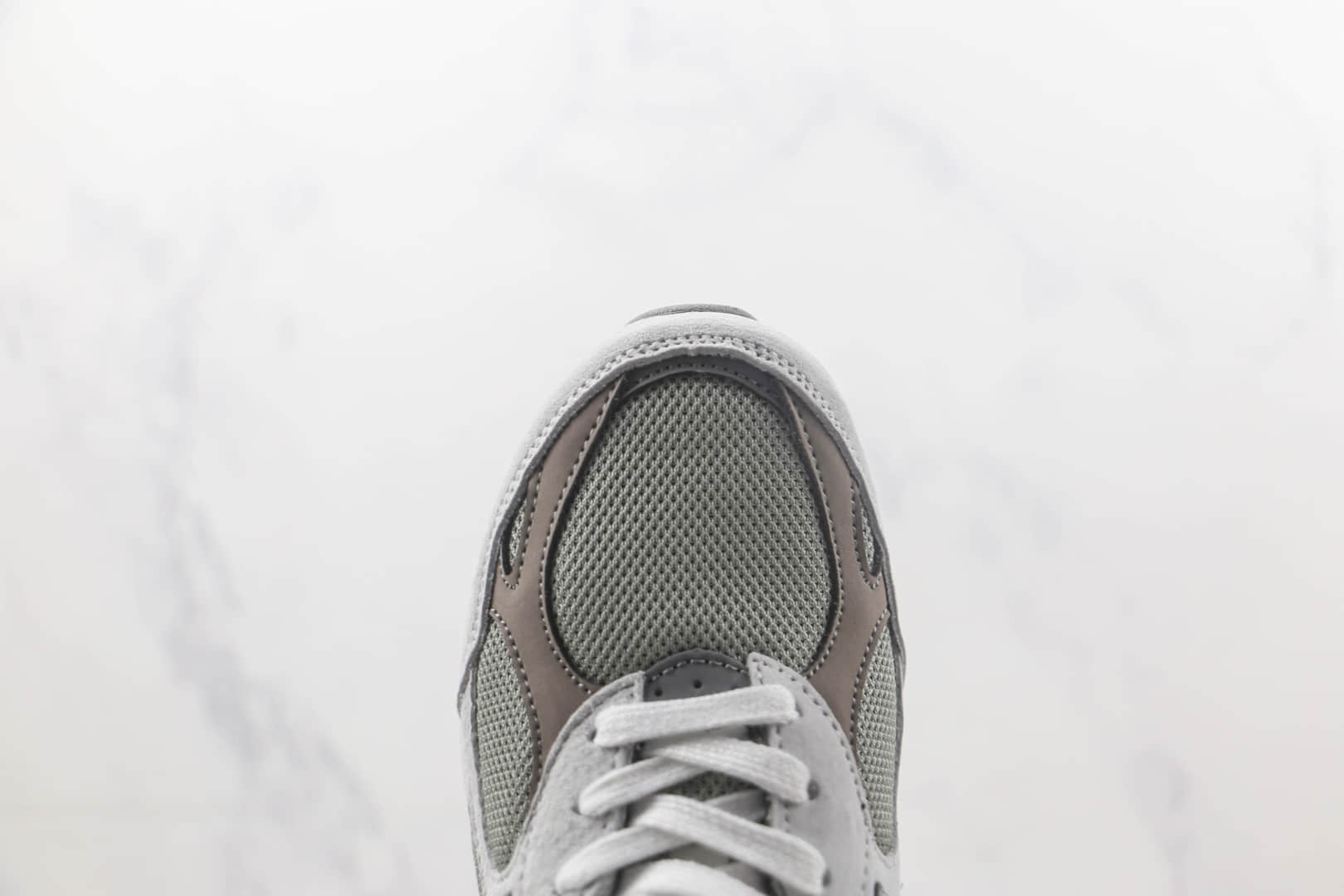 新百伦New Balance 990V3纯原版本NB990白灰色复古慢跑鞋 新百伦NB990复古老爹鞋 货号:M990SC3