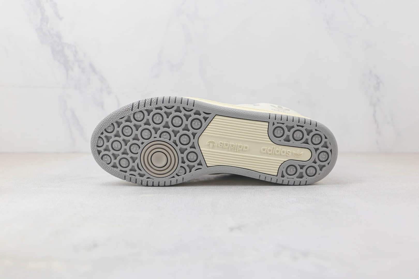 阿迪达斯Adidas Originals Centennial 85 Low纯原版本白灰色复古休闲板鞋 阿迪达斯复古校园板鞋 货号:GX2213