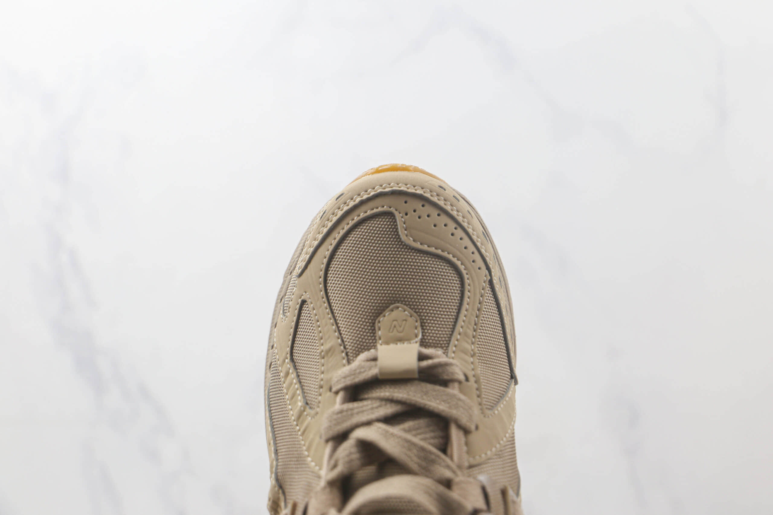 新百伦New Balance 1906纯原版本NB1906米白色复古老爹鞋 新百伦NB1906系列老爹鞋 货号:M1906RT