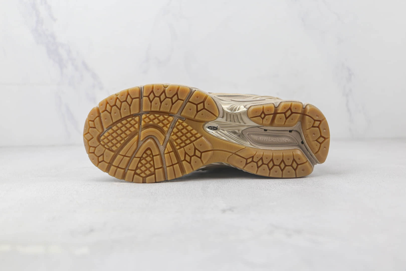 新百伦New Balance 1906纯原版本NB1906米白色复古老爹鞋 新百伦NB1906系列老爹鞋 货号:M1906RT