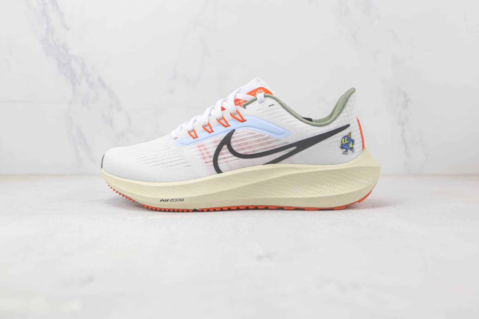 耐克Nike Zoom Pegasus 39纯原版本登月39代白色慢跑鞋 耐克登月全系列慢跑鞋 货号:DX6050-101