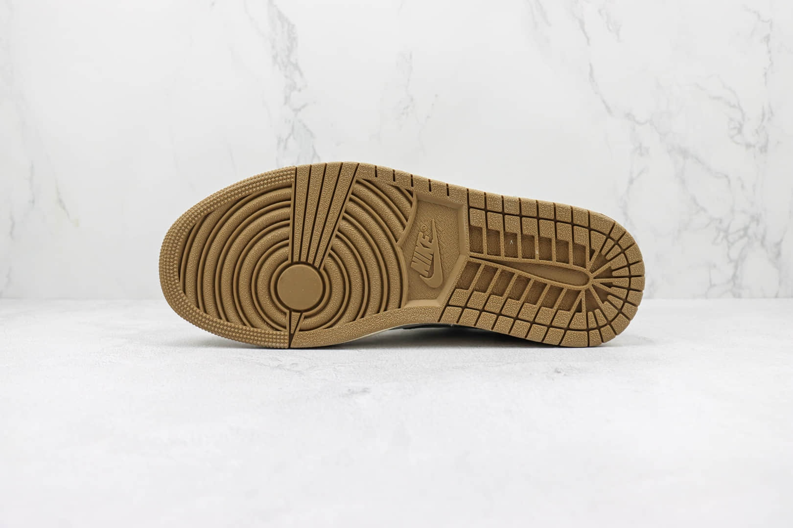 乔丹Air Jordan 1 Low纯原版本低帮AJ1白棕绿勾配色板鞋 莆田天花板AJ1系列 货号:DV0426-001