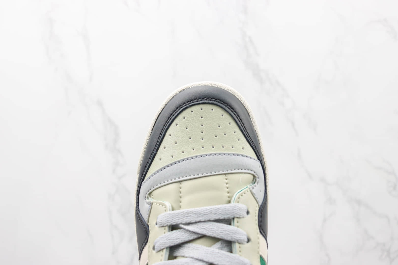 阿迪达斯Adidas Forum 84 Low OG纯原版本Forum84复古板鞋 莆田阿迪达斯复古板鞋系列 货号:HQ6938