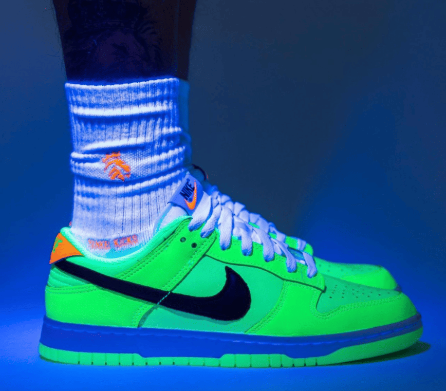 吸睛夜光大底!这双荧光绿Dunk太骚气! 货号:FJ4610-702