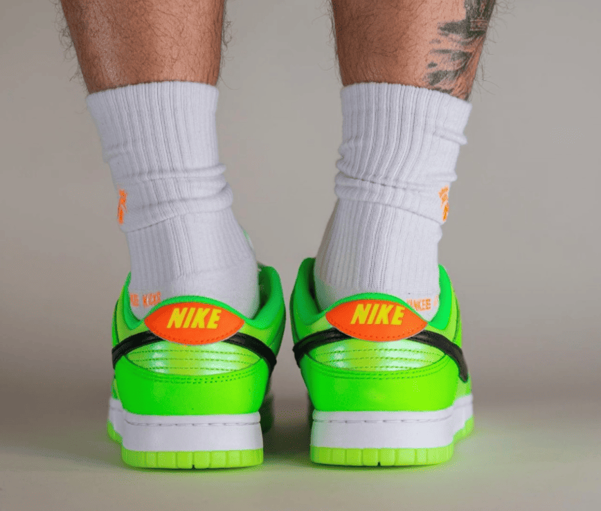 吸睛夜光大底!这双荧光绿Dunk太骚气! 货号:FJ4610-702