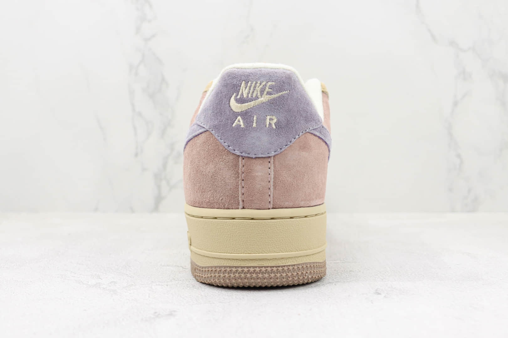 耐克Nike Air Force 1 Low 07纯原版本低帮空军一号情人节限定芋泥紫配色板鞋 莆田耐克空军一号系列 货号:ZB2121-103