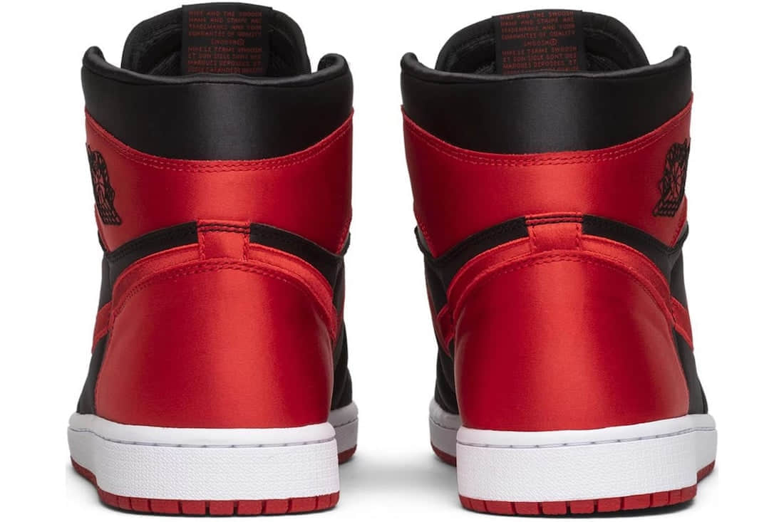 万元AJ再现！全新“丝绸禁穿”AJ1发售日期曝光！ 货号：FD4810-061