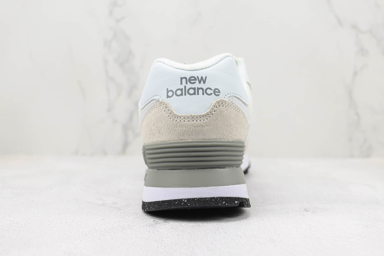 新百伦New Balance 574纯原版本NB574白粉色复古慢跑鞋 莆田新百伦货源 货号:ML574EVW