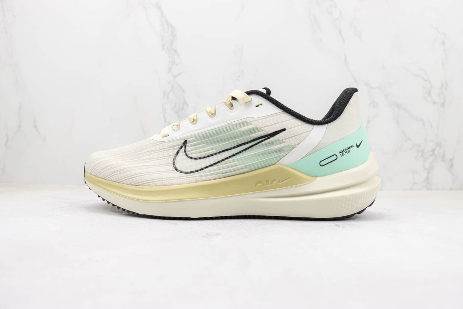 耐克Nike Air Zoom Winflo 9纯原版本登月9代白绿色慢跑鞋 莆田天花板登月跑鞋 货号：DV9121-011