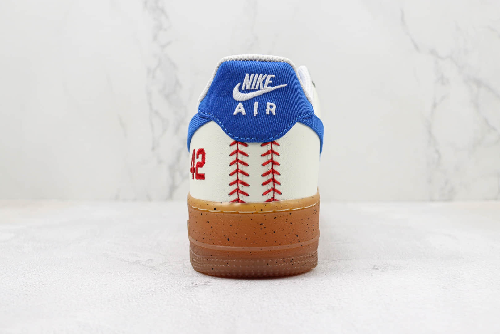 耐克Nike Air Force 1纯原版本低帮空军一号白灰蓝板鞋 莆田天花板AF1系列 货号：FN1868-100