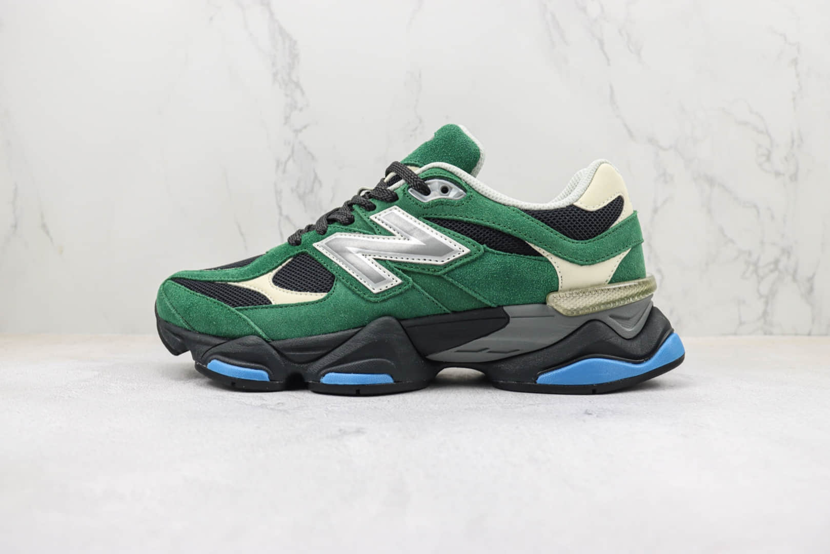 新百伦Joe Freshgoods x New Balance 9060纯原版本NB9060联名款黑绿色复古慢跑鞋 莆田新百伦货源 货号:U9060VRA