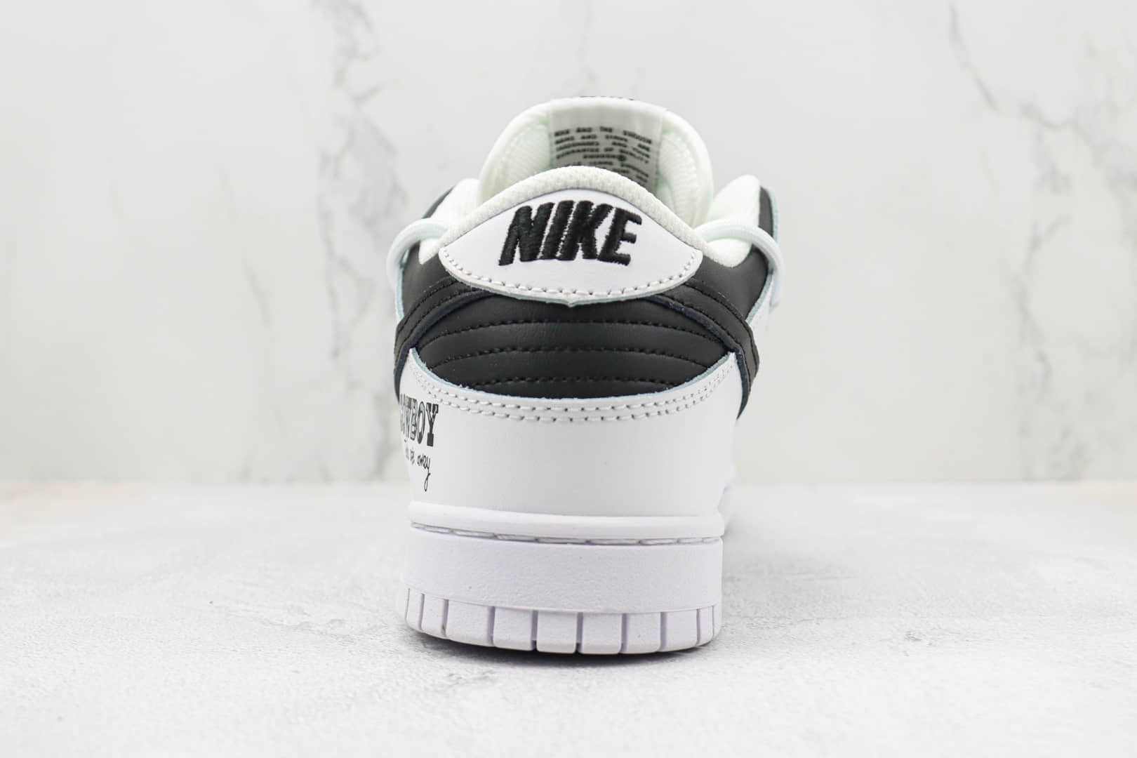 耐克Nike SB Dunk Low纯原版本低帮SB Dunk绑带黑白灰色解构板鞋 莆田天花板Dunk系列 货号：DJ6188-101