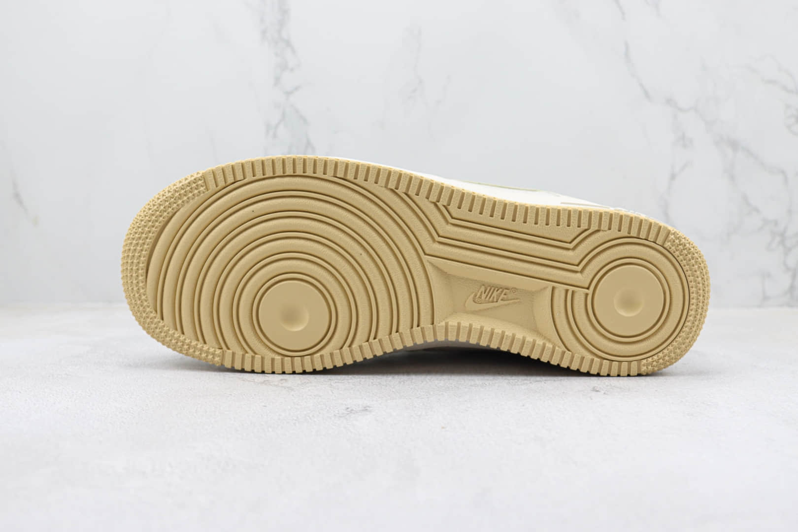 耐克Nike Air Force 1 '07 Low纯原版本低帮空军一号兔年限定杏色浅咖板鞋 莆田天花板AF1系列 货号:AE3398-668