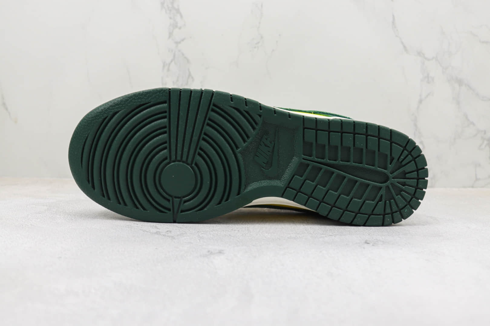 耐克Nike SB Dunk Low纯原版本低帮SB Dunk反转巴西板鞋 莆田天花板Dunk系列 货号:FD0350-133