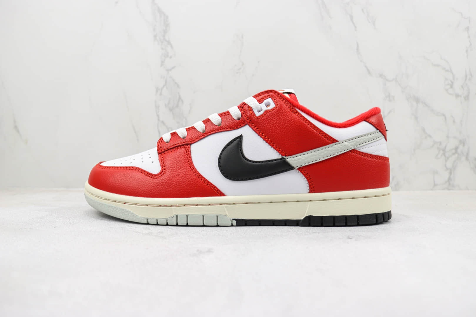 耐克Nike SB Dunk Low纯原版本低帮SB Dunk芝加哥拼色板鞋 莆田天花板Dunk系列 货号:DZ2536-600