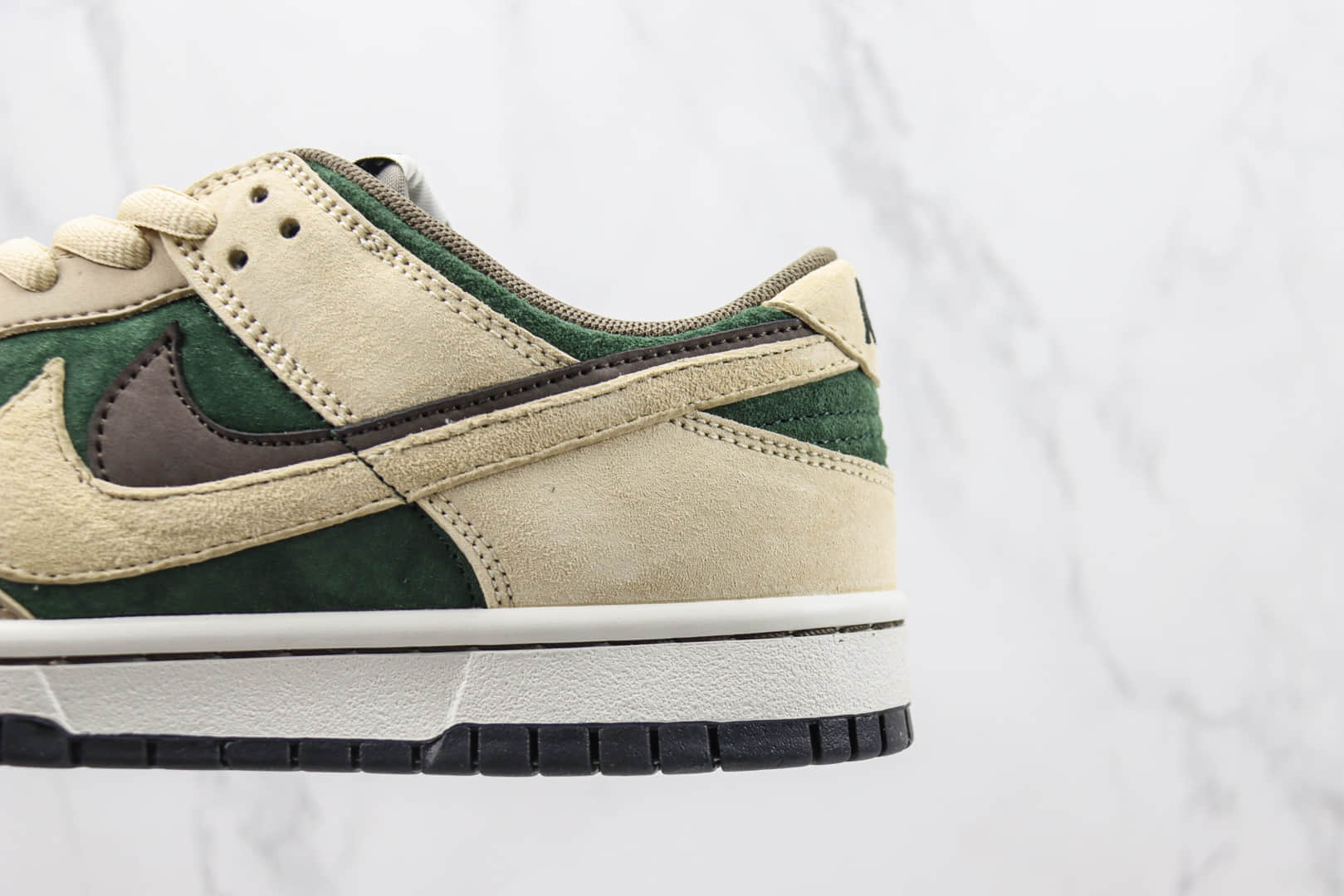 耐克Otomo Katsuhiro x Nk SB Dunk Low纯原版本大友克洋联名低帮SB Dunk棕绿双勾板鞋 莆田天花板Dunk系列 货号:CT2552-895