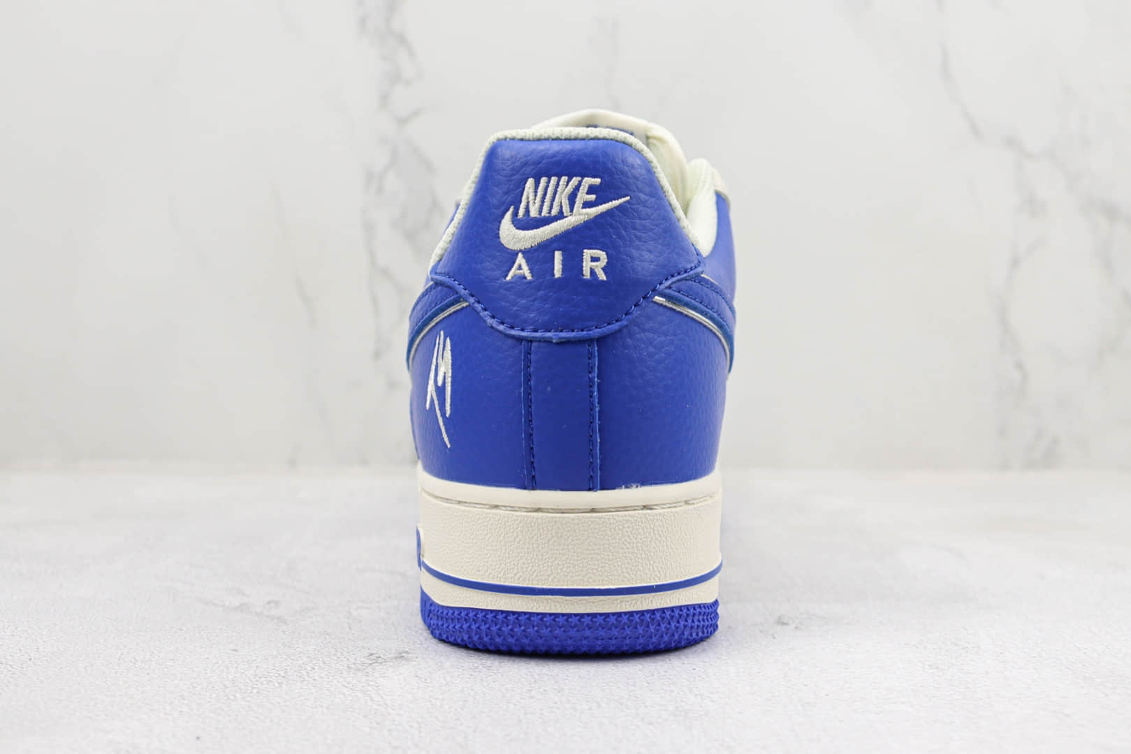 耐克Nike Air Force 1 '07 Low纯原版本空军一号低帮白蓝色板鞋 莆田天花板AF1系列 货号:IO5636-666