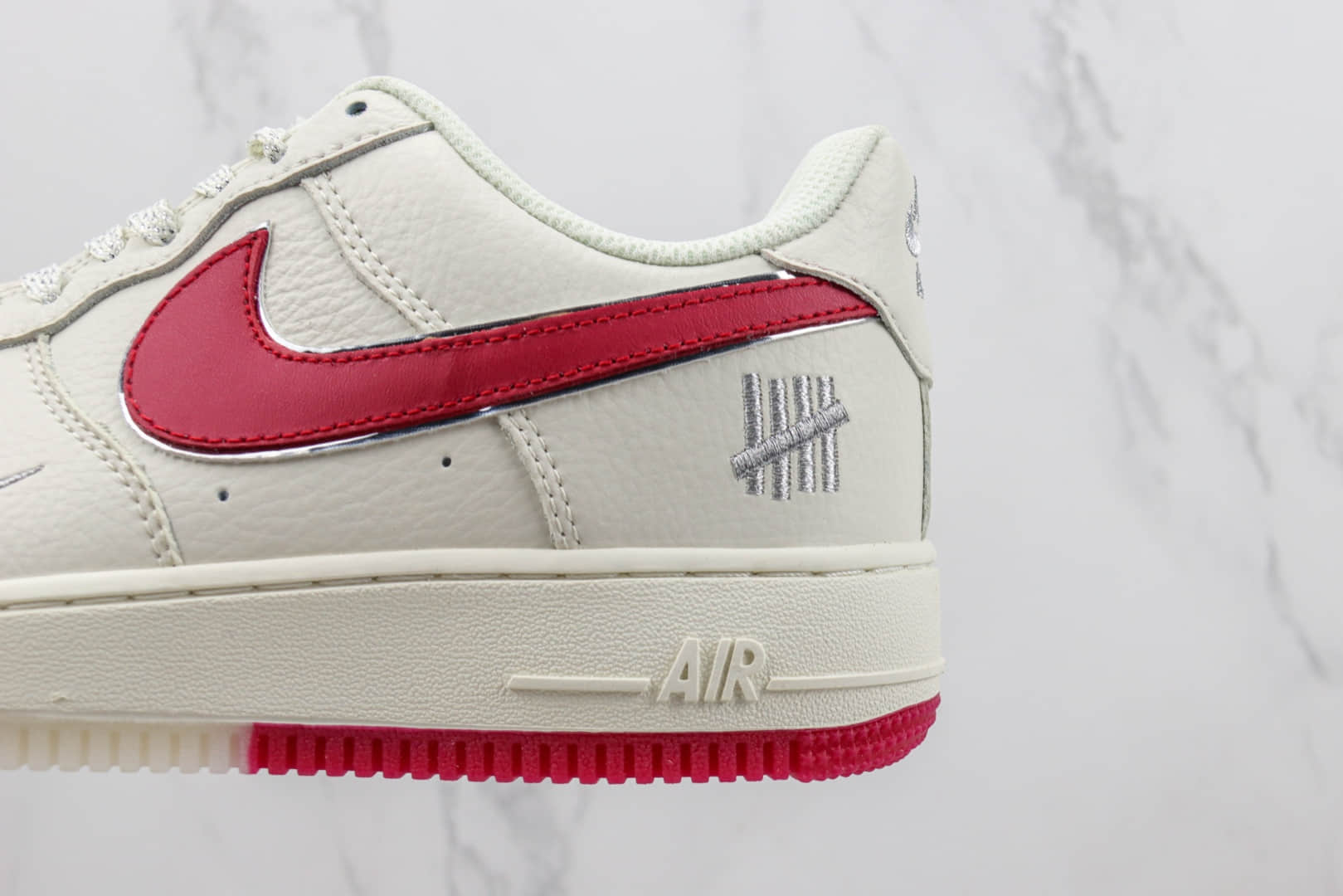 耐克Nike Air Force 1'07 Low纯原版本低帮空军一号UN联名白红色板鞋 莆田天花板AF1系列 货号:BS9055-732