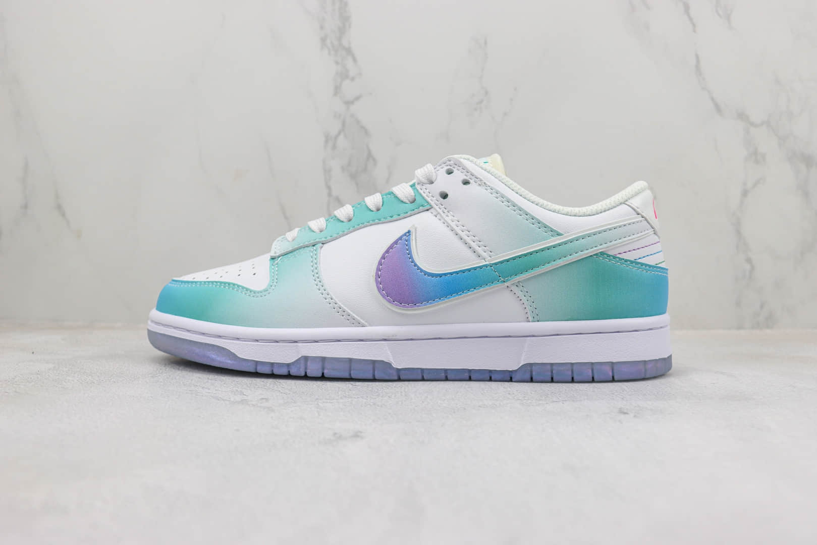 耐克Nike Dunk Low纯原版本低帮Dunk白蓝紫渐变板鞋 莆田天花板Dunk系列 货号:FJ7743-194