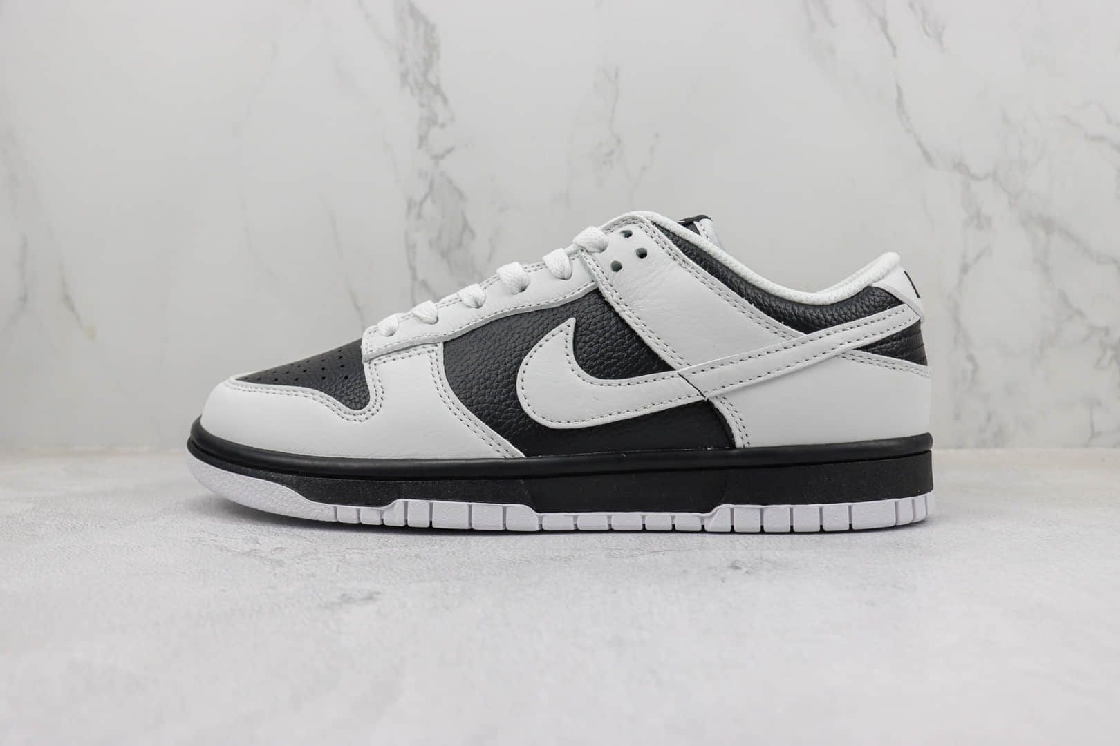 耐克Nike Dunk Low “Reverse Panda”纯原版本低帮Dunk白黑反转熊猫板鞋 莆田天花板Dunk系列 货号:FD9064-011