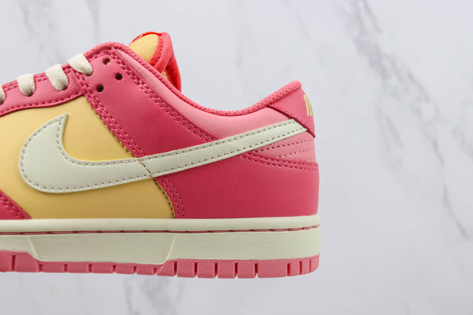 耐克Nike Dunk Low纯原版本低帮Dunk黄粉色板鞋 莆田天花板Dunk系列 货号:DH9765-200