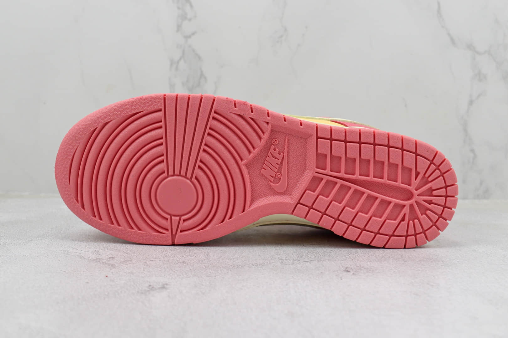 耐克Nike Dunk Low纯原版本低帮Dunk黄粉色板鞋 莆田天花板Dunk系列 货号:DH9765-200